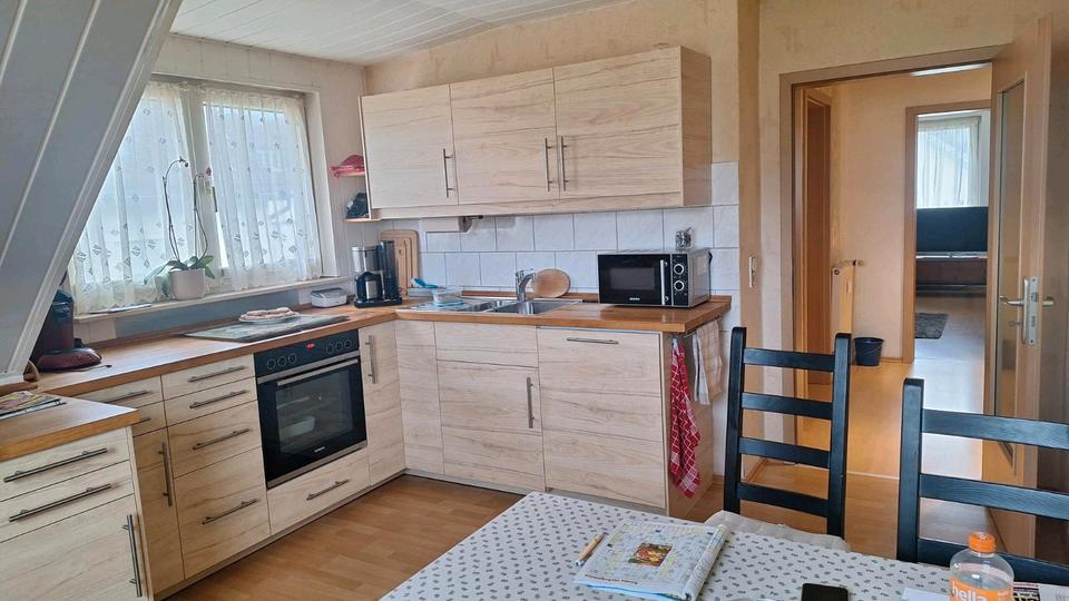 Dachgeschoßwohnung Usingen - 3.5 Zimmer, 75 m&sup2;, 845&euro; | Angebot:25648804