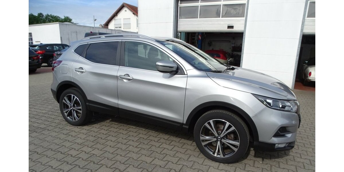 Nissan Qashqai N-Way Rückfahrkamera, Parksensoren, 33.922 km 15.890 &euro; Rodgau 63110