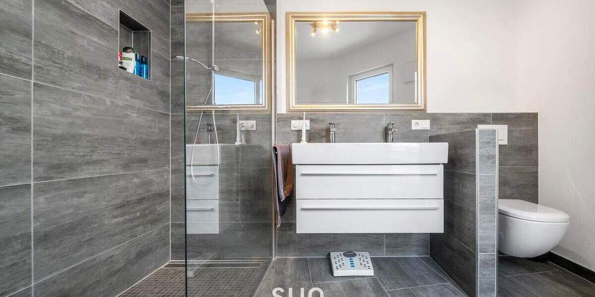 Reihenmittelhaus Frankfurt am Main Kalbach-Riedberg - 6 Zimmer, 170 m&sup2;, 1.099.000&euro; | Angebot:25628906