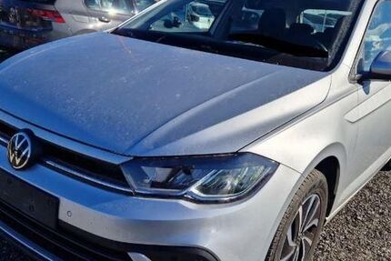 VW Polo 33.365 km 19.480 &euro; Rüsselsheim 65428