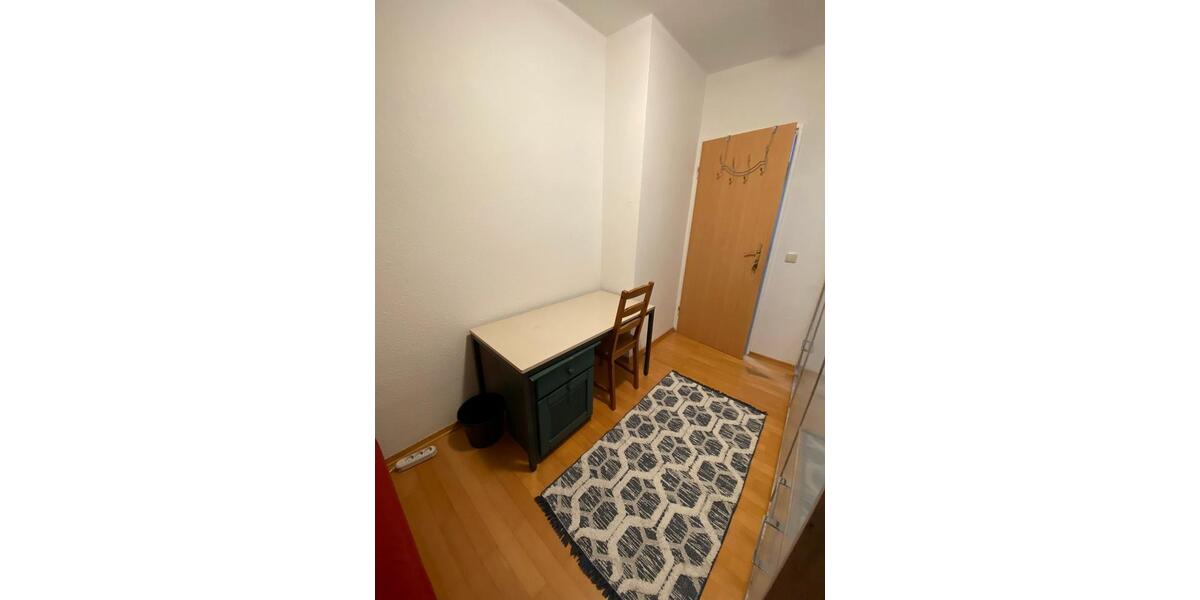 Etagenwohnung Frankfurt am Main Bonames - 1 Zimmer, 8 m&sup2;, 40&euro; | Angebot:25632144