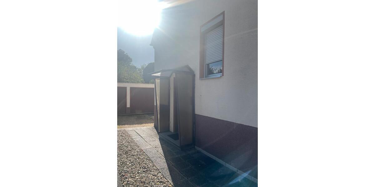 Doppelhaushälfte MFH mit großem Garten 7 zimmer