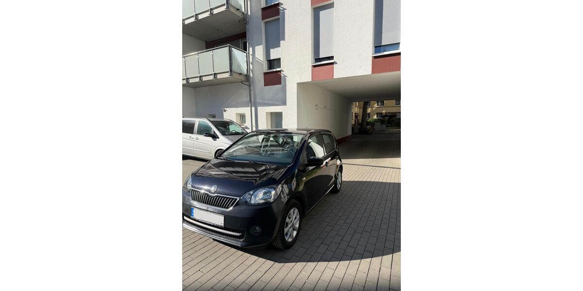 Skoda Citigo 131.000 km 4.300 &euro; Offenbach 63071