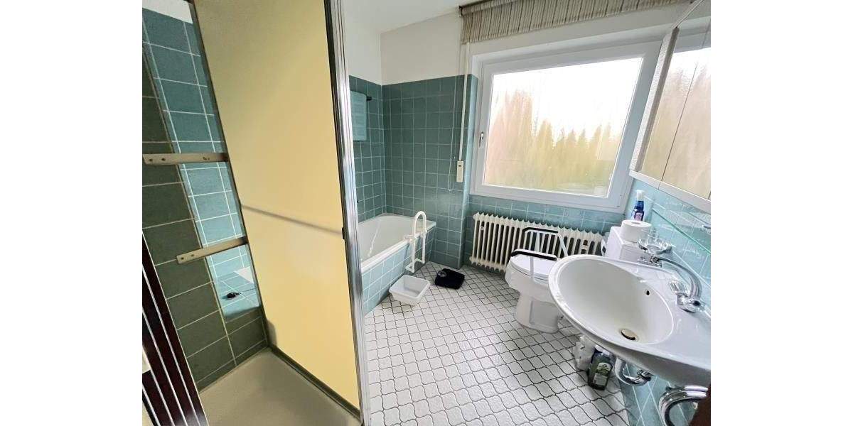 Reihenendhaus Bad Vilbel - 5 Zimmer, 137 m&sup2;, 692.000&euro; | Angebot:25703528