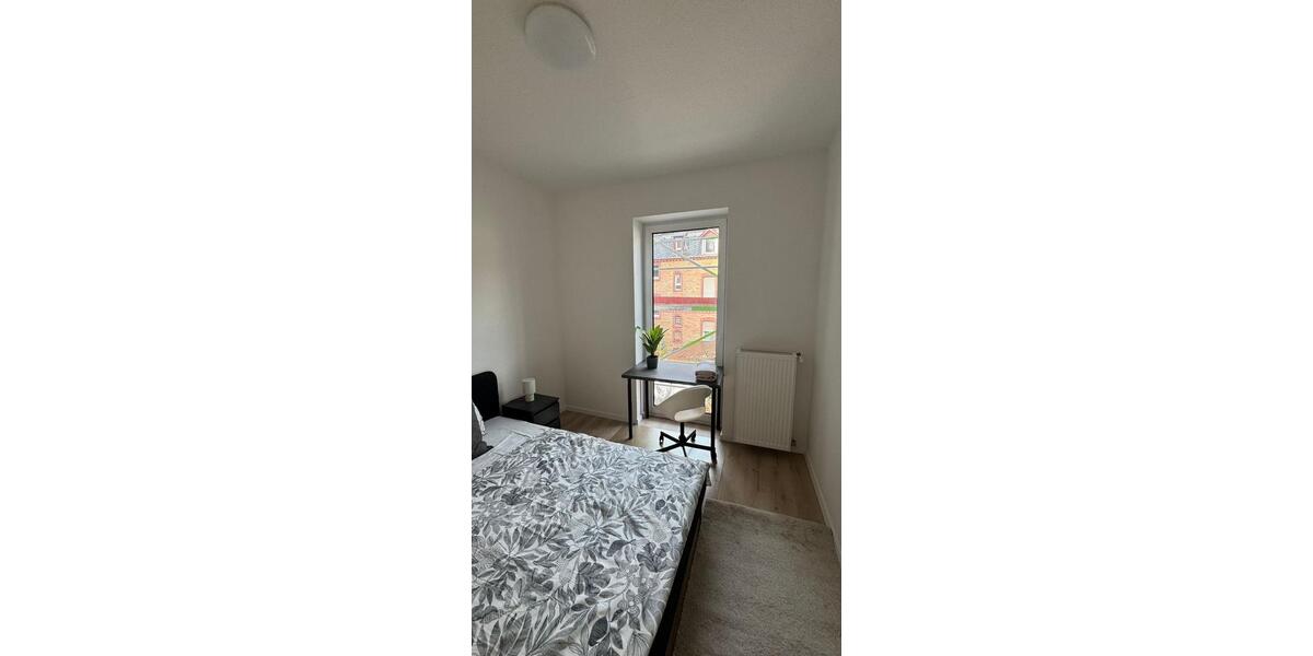 WG-Erstbezug nach Sanierung 1 zimmer