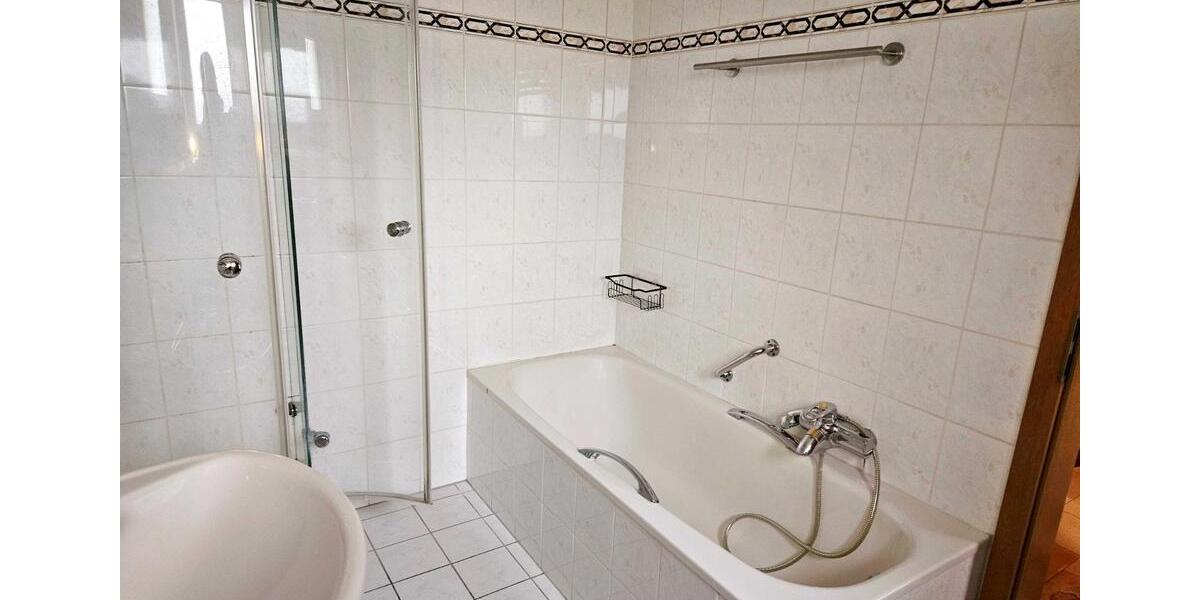 Erdgeschoßwohnung Hattersheim am Main - 2.5 Zimmer, 65 m&sup2;, 790&euro; | Angebot:25283265