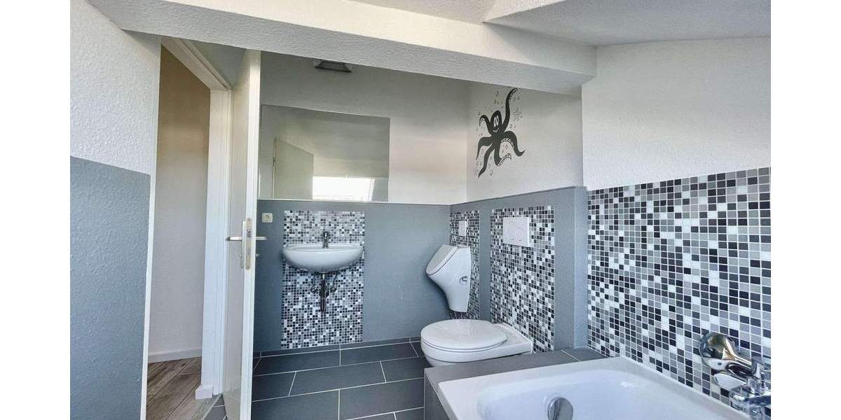 Einfamilienhaus Bad Homburg Ober-Erlenbach - 1 Zimmer, 322 m&sup2;, 3.400&euro; | Angebot:24762626