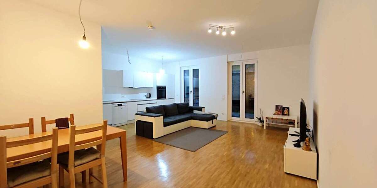 Wohnung zum Mieten in Frankfurt am Main 2.100 € 79 m² 3 zimmer