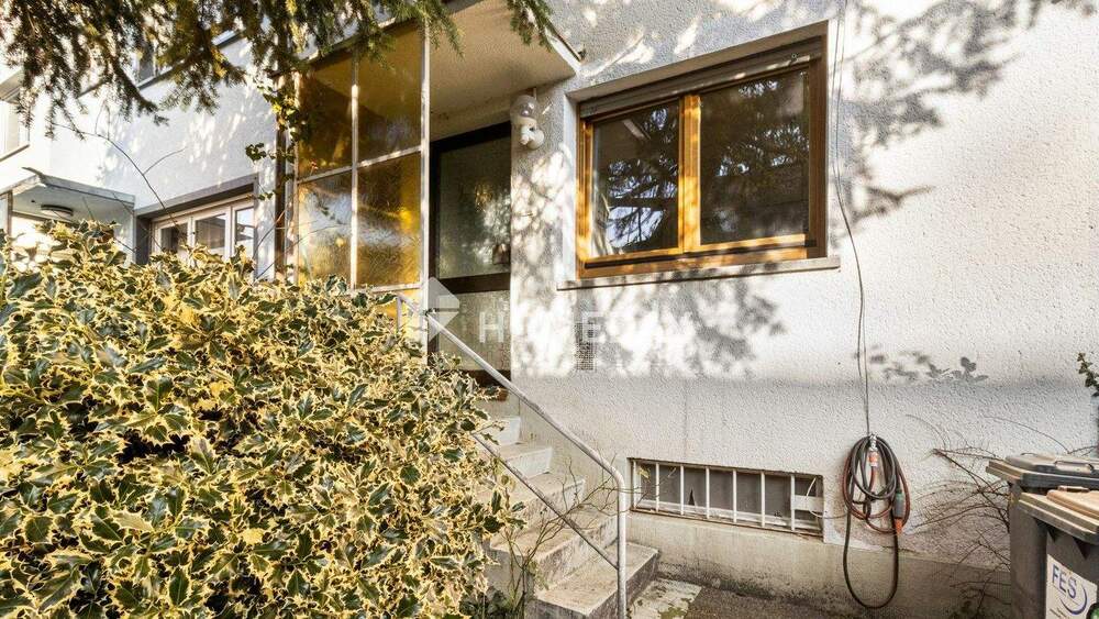 Reihenmittelhaus Frankfurt am Main Ginnheim - 8 Zimmer, 118 m&sup2;, 695.000&euro; | Angebot:24825379