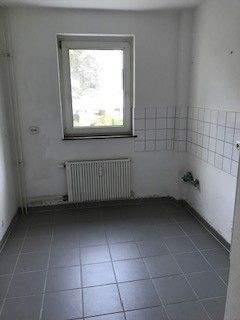Etagenwohnung Bad Vilbel Siedlung Heilsberg - 4 Zimmer, 70 m&sup2;, 886&euro; | Angebot:25695808
