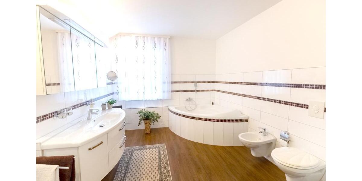 Doppelhaushälfte Königstein im Taunus - 6.5 Zimmer, 163 m&sup2;, 829.000&euro; | Angebot:25822343