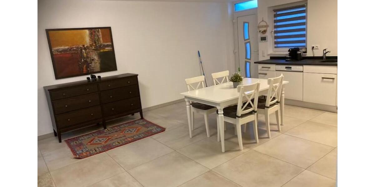 Etagenwohnung Frankfurt am Main Ginnheim - 2 Zimmer, 65 m&sup2;, 1.595&euro; | Angebot:24522870