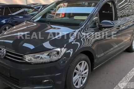 VW Touran 189.000 km 15.499 &euro; Frankfurt am Main 65933