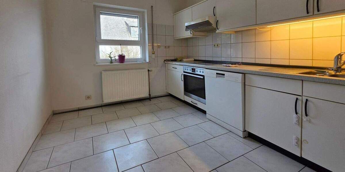 Mehrfamilienhaus, Wohnhaus Wehrheim - 7 Zimmer, 530.000&euro; | Angebot:25743603