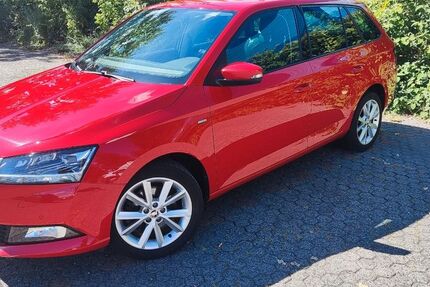 Skoda Fabia 108.600 km 10.500 &euro; Bad Vilbel 61118