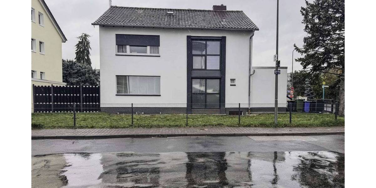 Einfamilienhaus Frankfurt Bergen-Enkheim - 6 Zimmer, 165 m&sup2;, 978.000&euro; | Angebot:25997730