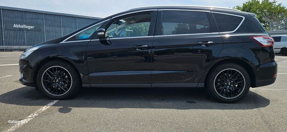 S-Max