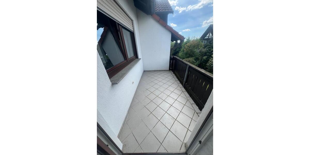 Etagenwohnung Friedberg (Hessen) - 4 Zimmer, 120 m&sup2;, 1.250&euro; | Angebot:26413332
