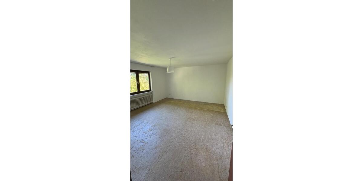 Etagenwohnung Frankfurt am Main Nord-Ost - 4 Zimmer, 107 m&sup2;, 1.400&euro; | Angebot:26356239