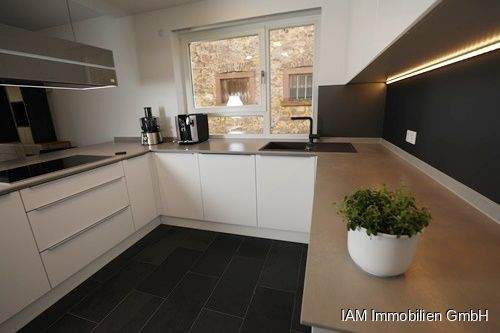 Einfamilienhaus Niederdorfelden - 7 Zimmer, 210 m&sup2;, 3.100&euro; | Angebot:24401392