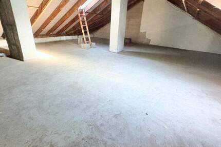 Haus Frankfurt am Main Ostend - 250&euro; | Angebot:25688762