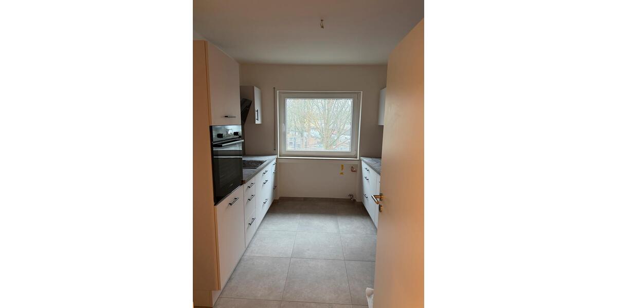 Neu sanierte 4-Zimmer-Wohnung 4 zimmer