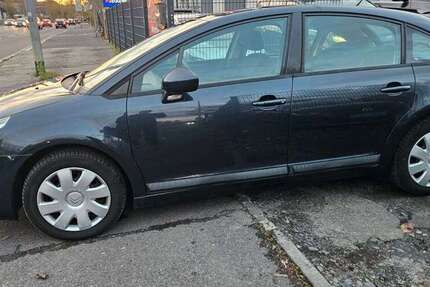 Citroen C4 81.000 km 3.990 &euro; Frankfurt am Main 60386