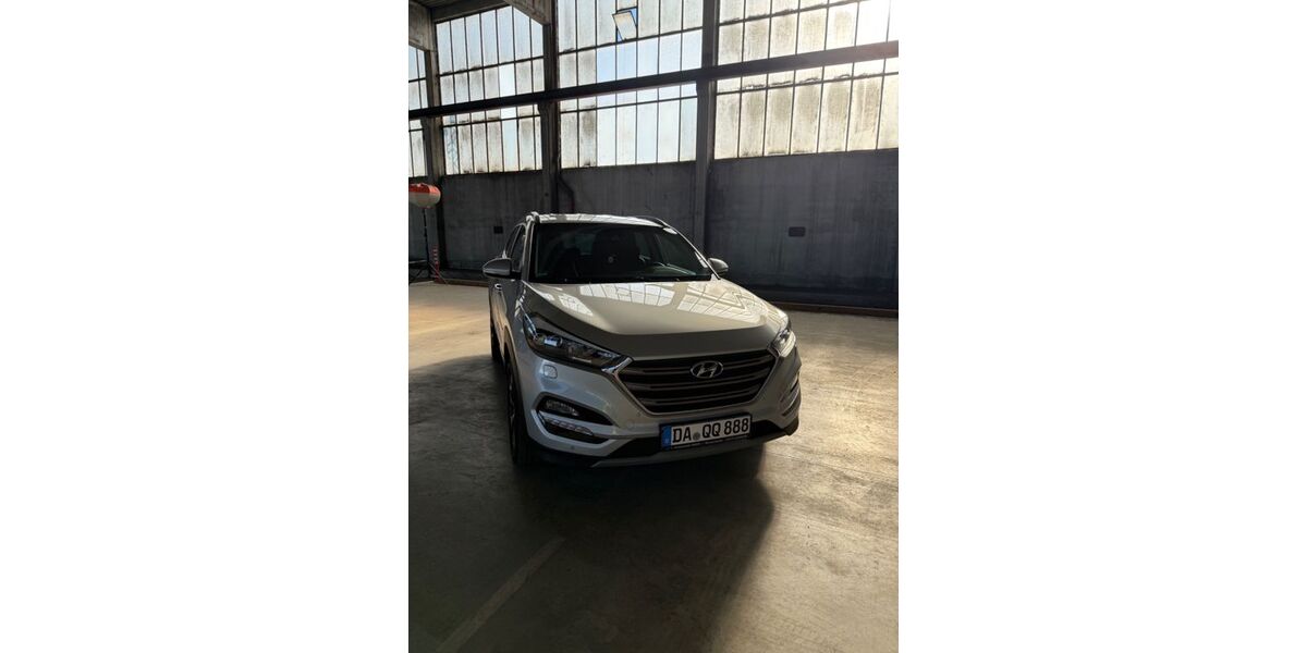 Hyundai TUCSON 139.000 km 13.900 &euro; Darmstadt 64285