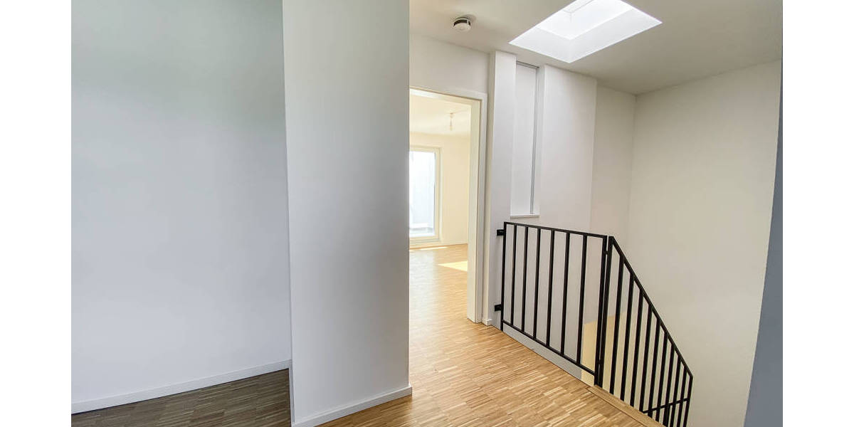 Reihenmittelhaus Bad Homburg Gonzenheim - 6 Zimmer, 169 m&sup2;, 1.065.000&euro; | Angebot:26513280