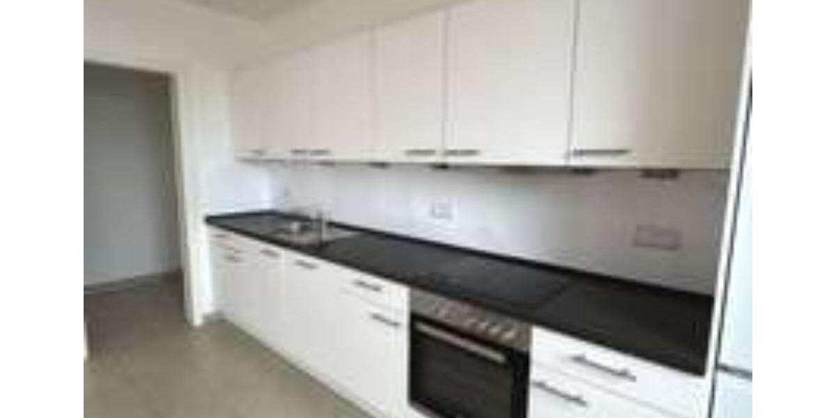 Moderne 3-Zimmerwohnung mit Einbauküche und Balkon 3 zimmer