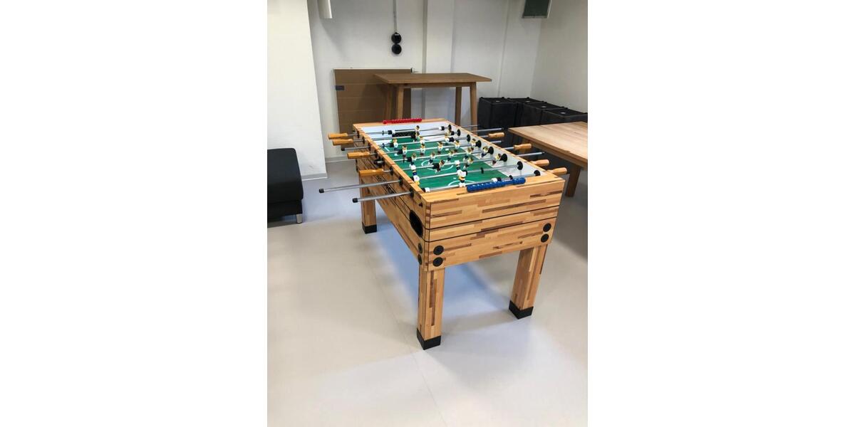 SONNIGES KOMFORT-WG-ZIMMER MIT SÜDBALKON AM ELLI-LUCHT-PARK 1 zimmer