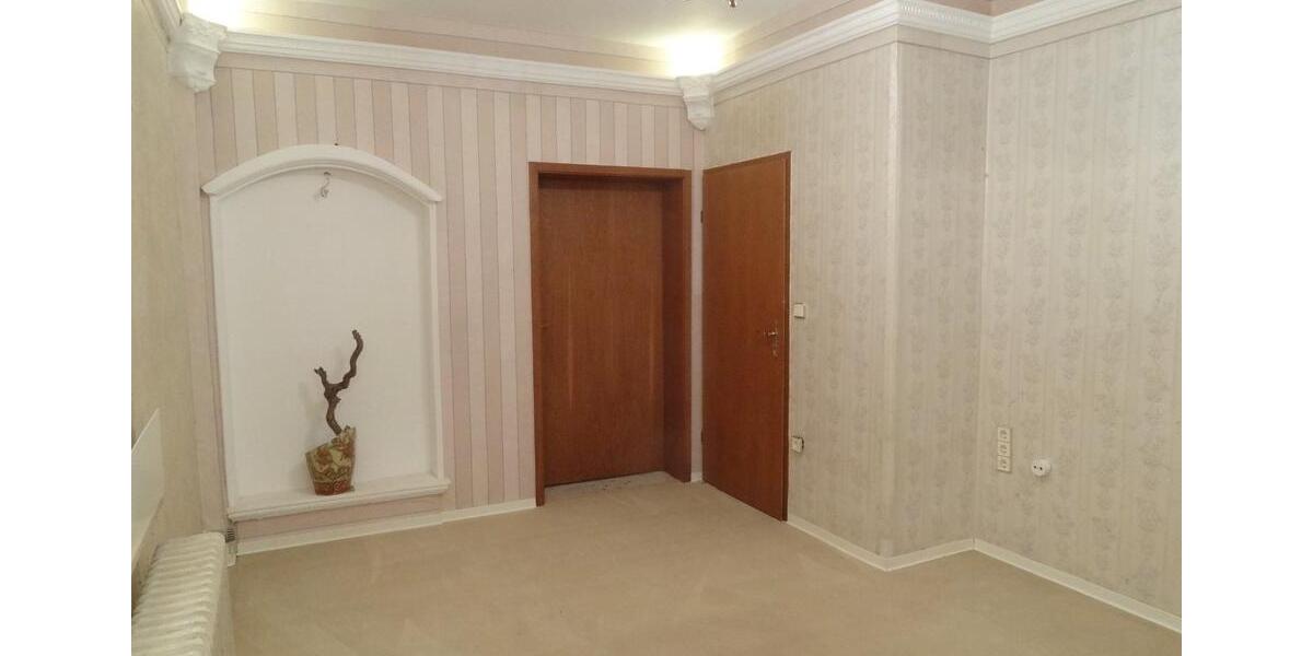 Einfamilienhaus Frankfurt am Main Sossenheim - 14 Zimmer, 320 m&sup2;, 1.850.000&euro; | Angebot:25643714