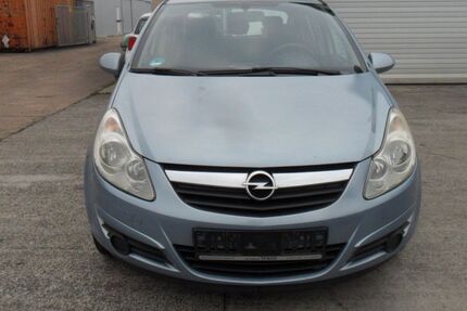 Opel Corsa 107.213 km 2.399 &euro; Langenselbold 63505