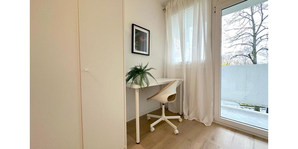 Drei Zimmer frei in moderner 5er WG mit eigenem Balkon in Frankfurt Nied – Coventrystraße 65! 1 zimmer