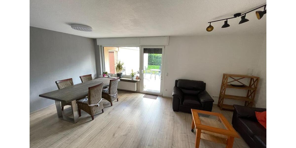 Doppelhaushälfte Hattersheim am Main - 5 Zimmer, 121 m&sup2;, 2.800&euro; | Angebot:25592621