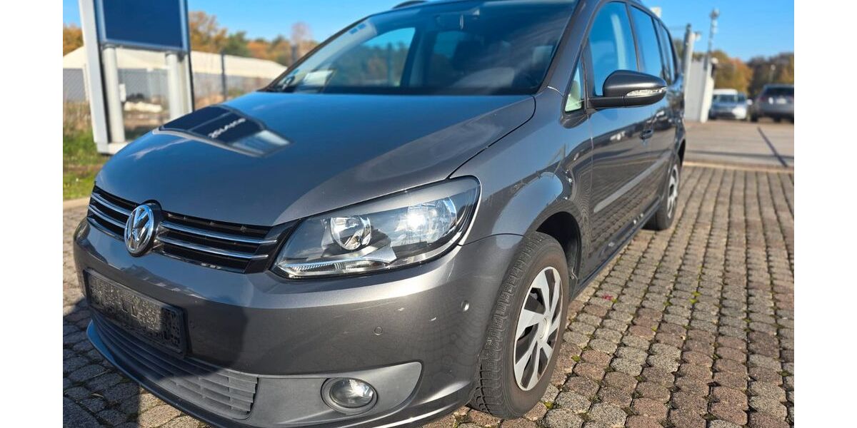 VW Touran 134.400 km 7.600 &euro; Kleinostheim 63801