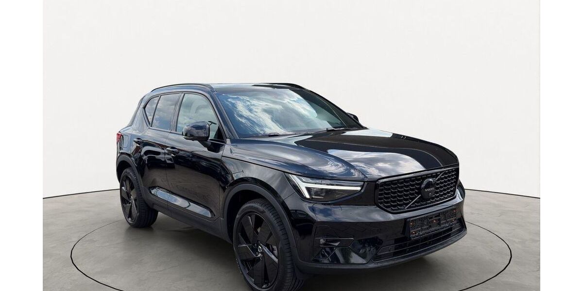 Volvo XC40 5.554 km 36.550 &euro; Friedberg 61169