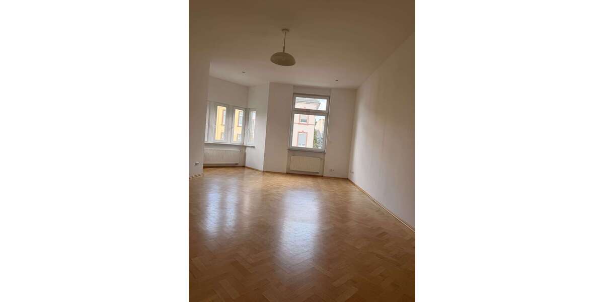 Etagenwohnung Frankfurt Oberrad - 3 Zimmer, 119 m&sup2;, 2.400&euro; | Angebot:27071093