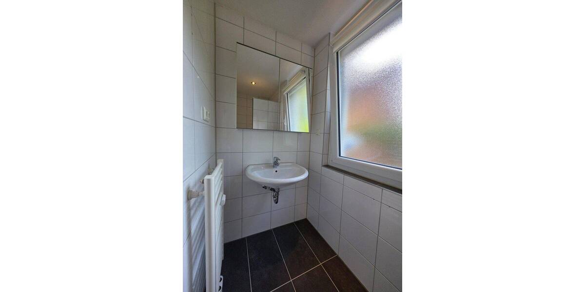 Etagenwohnung Hanau Großauheim - 3 Zimmer, 60 m&sup2;, 800&euro; | Angebot:26909303