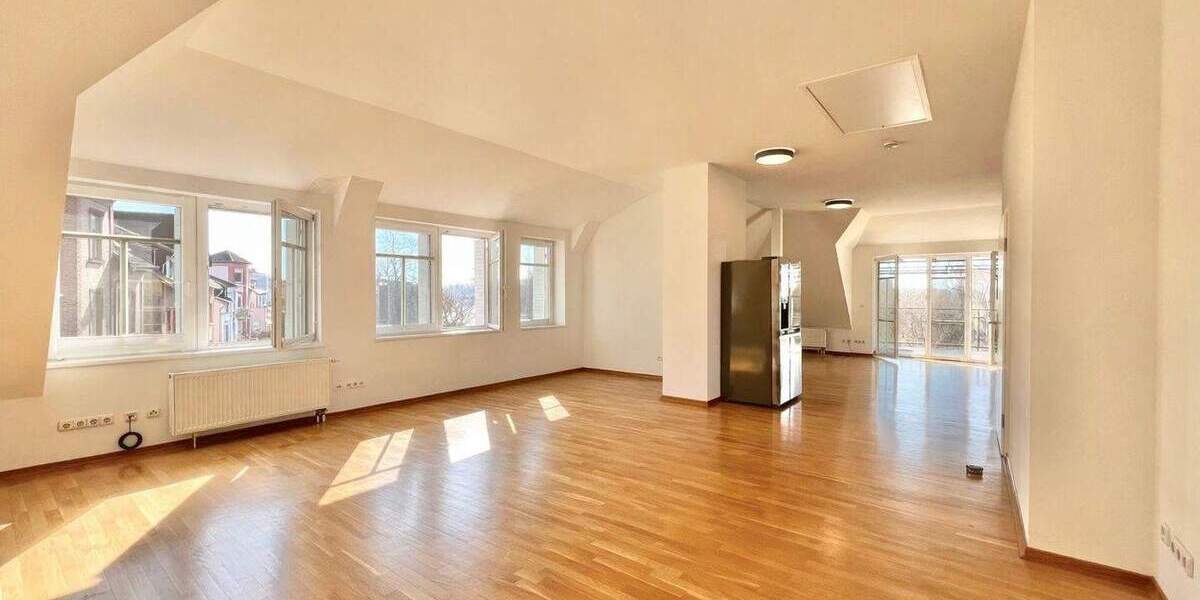 Etagenwohnung Offenbach am Main Bürgel - 2 Zimmer, 122 m&sup2;, 1.400&euro; | Angebot:25706161