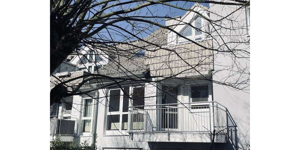 Etagenwohnung Bad Soden - 3 Zimmer, 81 m&sup2;, 1.500&euro; | Angebot:25313403