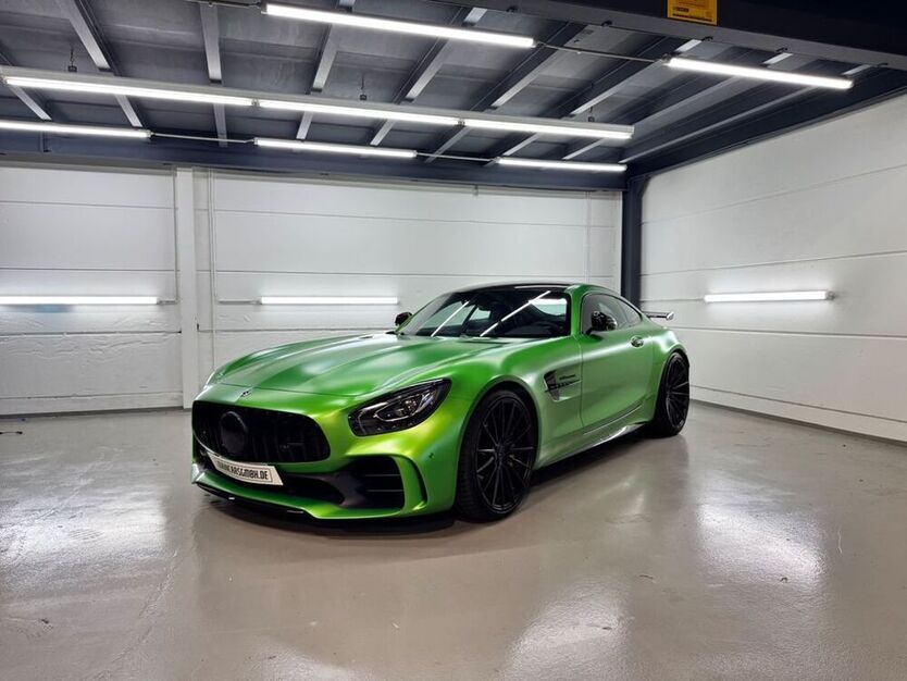 AMG GT R