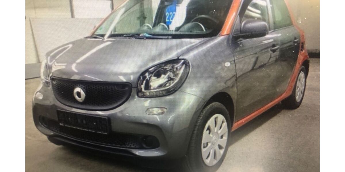 Smart ForFour 64.890 km 8.600 &euro; Raunheim 65479