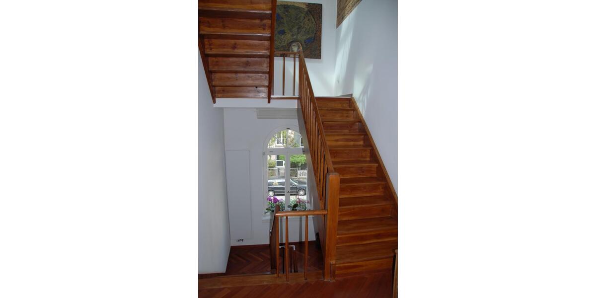 Wunderschönes Townhouse im Westend-Nord zu vermieten 6 zimmer