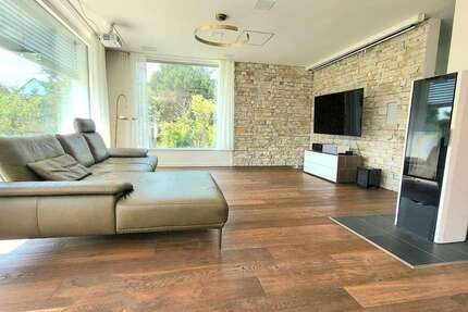 Haus Darmstadt OT Eberstadt Eberstadt - 6 Zimmer, 240 m&sup2;, 3.500&euro; | Angebot:25180992