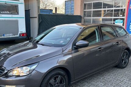 Peugeot 308 110.000 km 5.990 &euro; Frankfurt am Main 65933