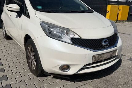 Nissan Note 179.568 km 3.499 &euro; Frankfurt am main 60386