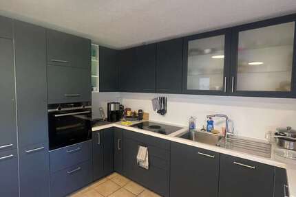 Haus zum Kaufen in Frankfurt am Main 299.000 € 135 m² 6 zimmer