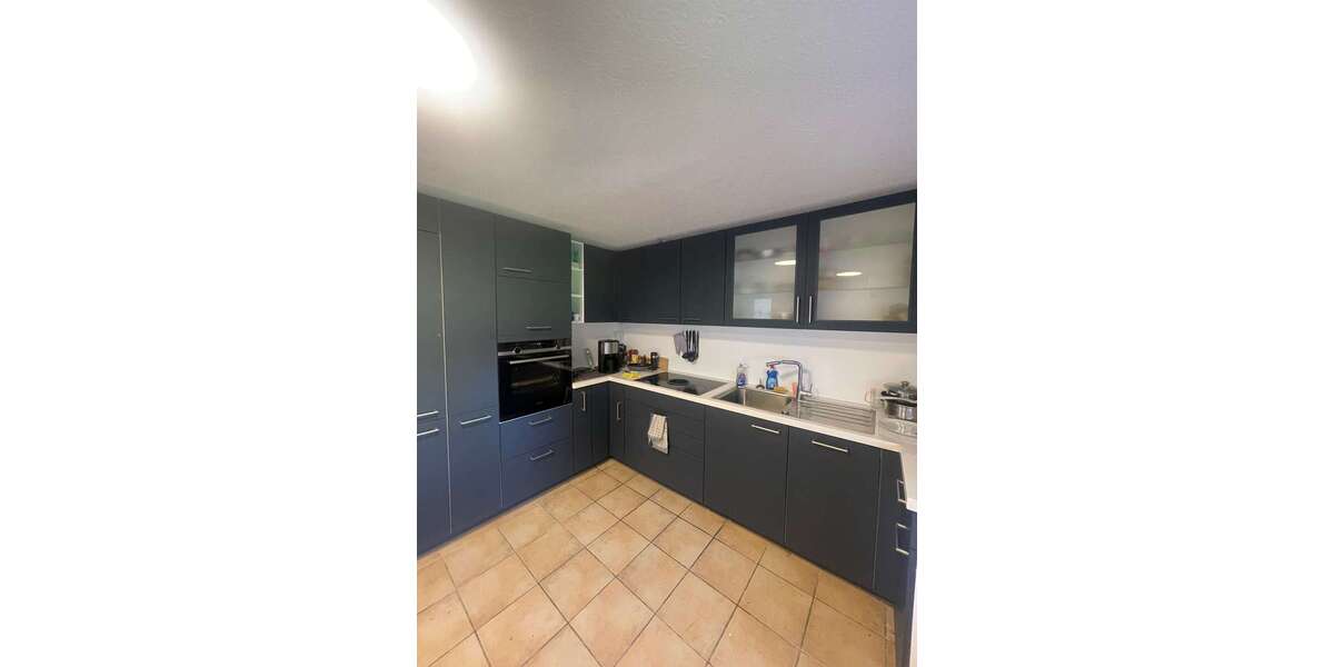 Haus zum Kaufen in Frankfurt am Main 299.000 € 135 m² 6 zimmer