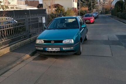 VW Golf 153.000 km 1.800 &euro; Oberursel 61440